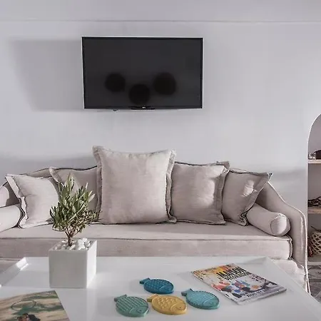 Angels Santorini Megalokori