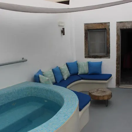 Angels Santorini Villa