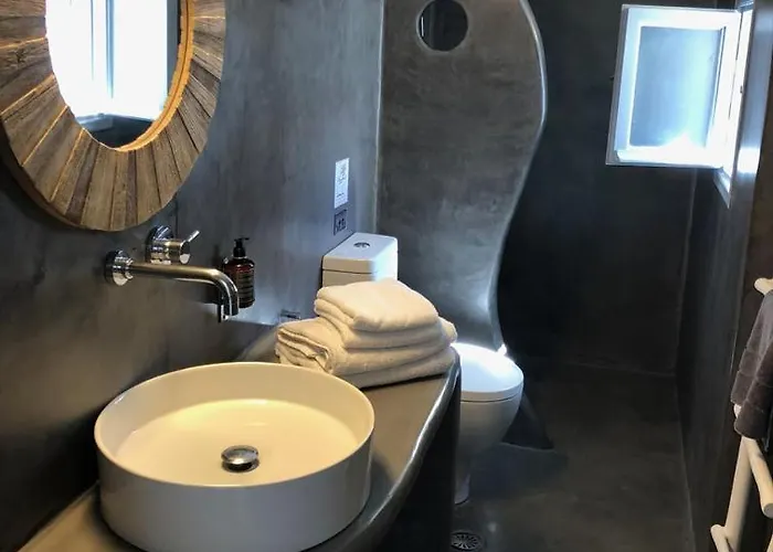 Angels Santorini * Megalokori