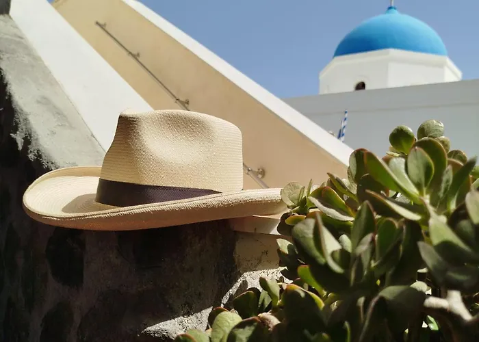 Angels Santorini Villa