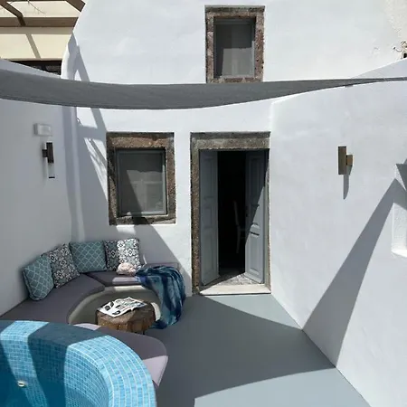 Angels Santorini Villa