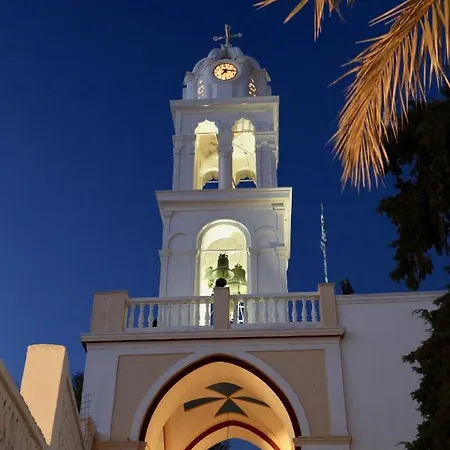 Willa Angels Santorini *